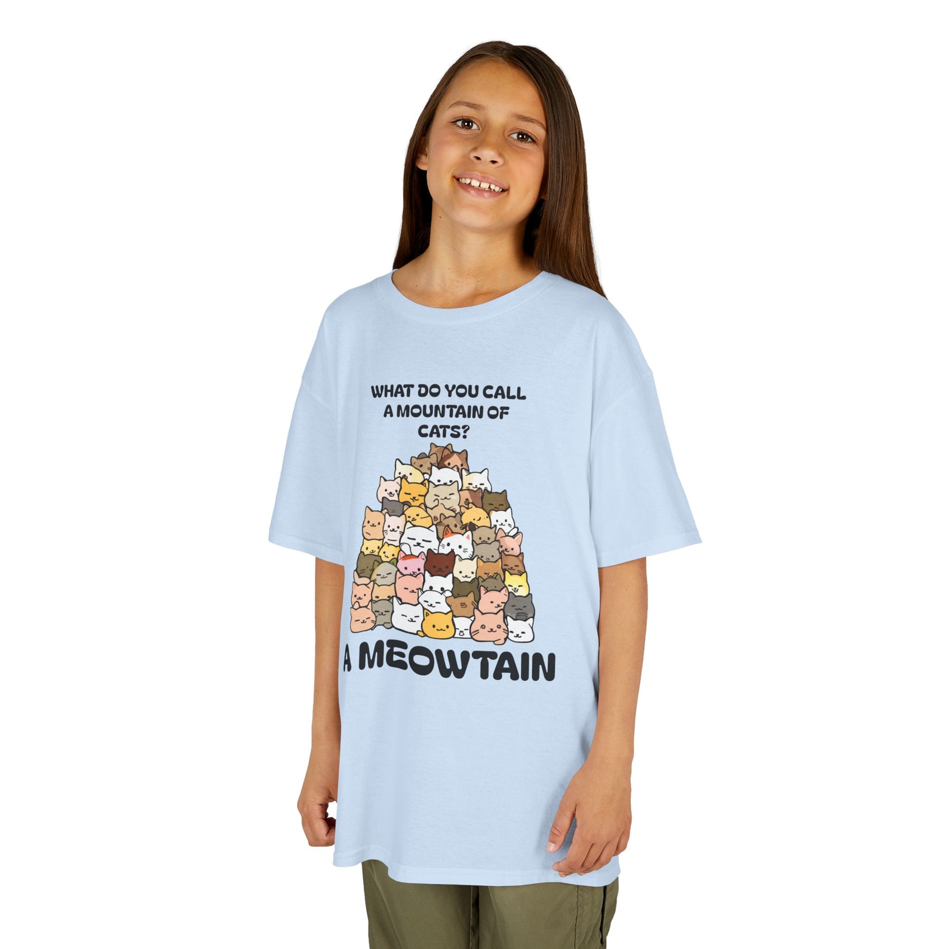 A Meowtain! Funny Cat Pile T-Shirt for Kids – Cute Unisex Graphic Tee
