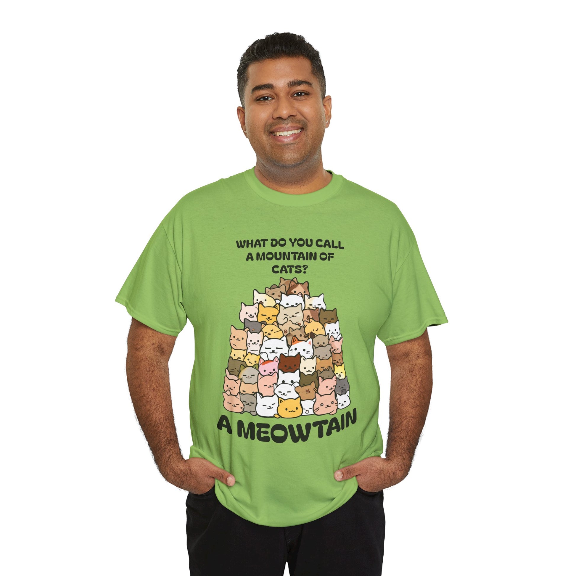A Meowtain! Funny Cat Pile T-Shirt – Cute Kitty Graphic Tee