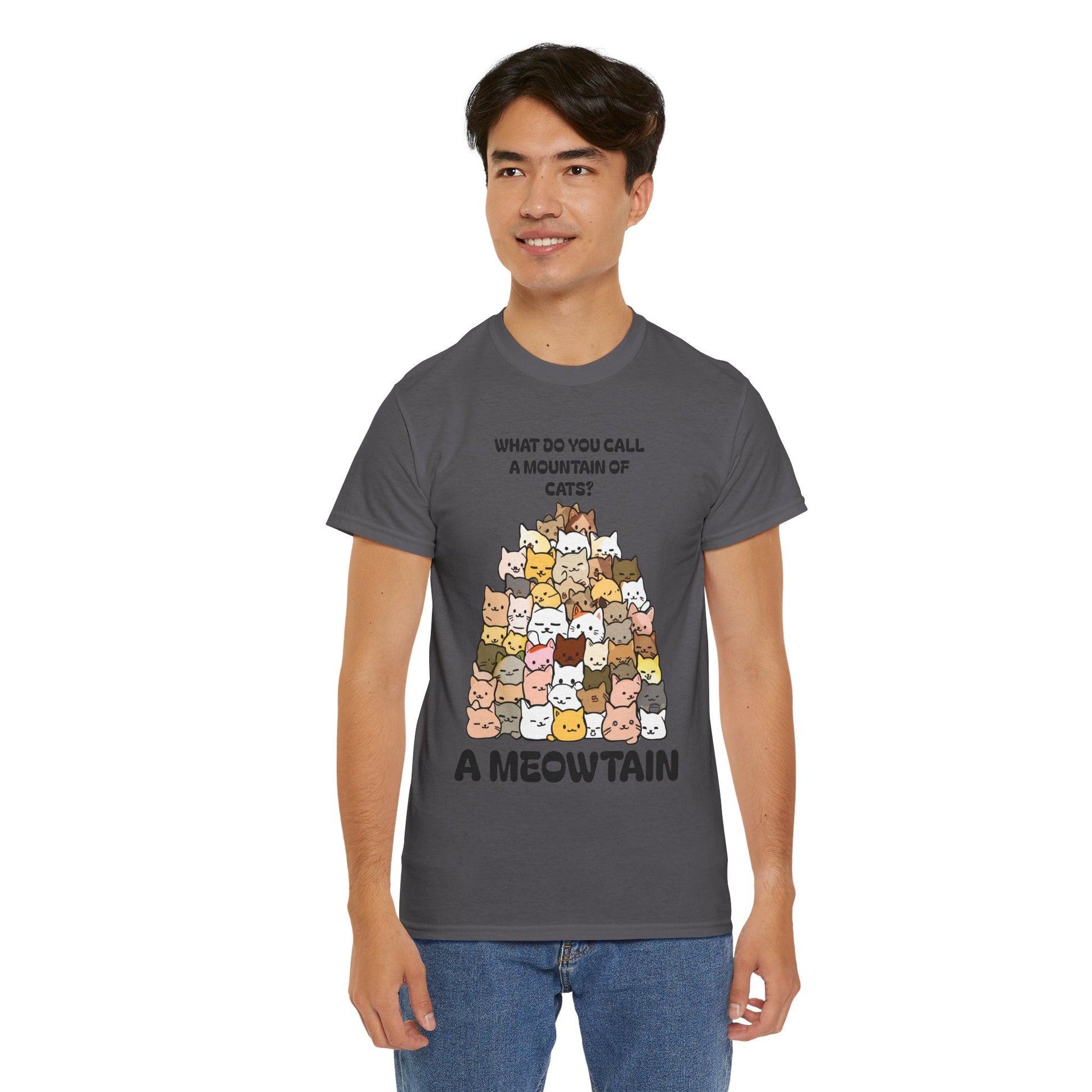 A Meowtain! Funny Cat Pile T-Shirt – Cute Kitty Graphic Tee