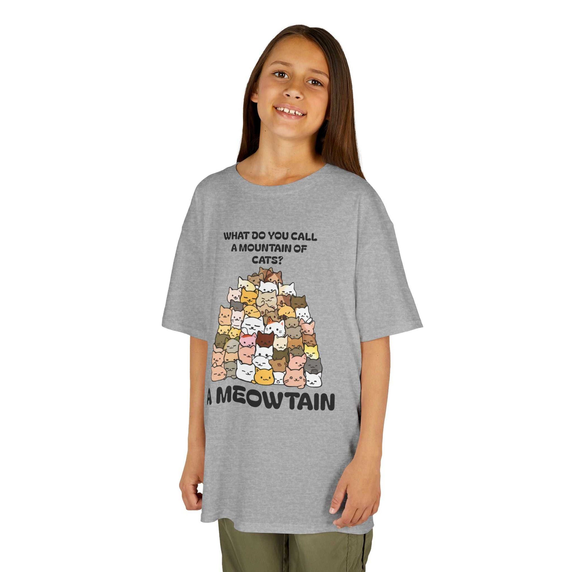 A Meowtain! Funny Cat Pile T-Shirt for Kids – Cute Unisex Graphic Tee